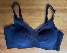 Honeylove Bra Small Black Lace Crossover Wireless