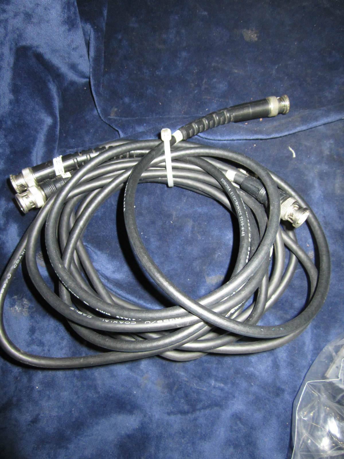 Brick House VideoVideo Tool Box w/ Pelco DA104DT Distribution