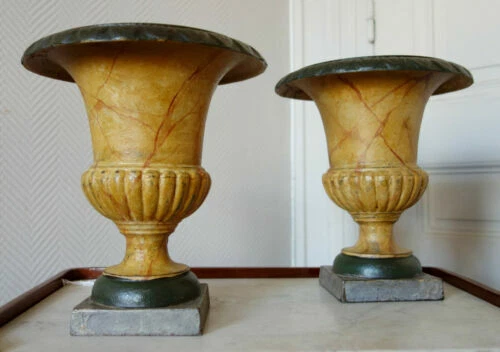 Vase du XIXe siècle et avant en fonte