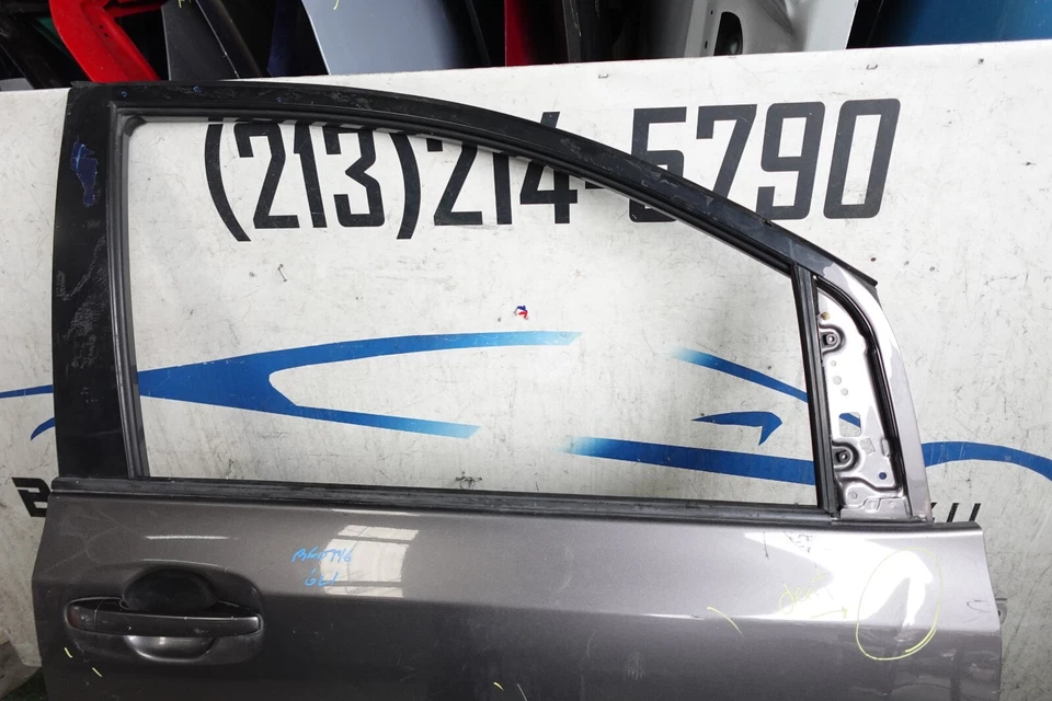 w/dents 2015 2016 2017 2020 TOYOTA SIENNA FRONT RIGHT PASSENGER DOOR OEM AX72170 - Image 3 of 4