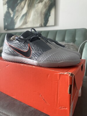 Nike Phantom Venom Indoor Grey Boys Size 7 New With Box Soccer Cleats Boots