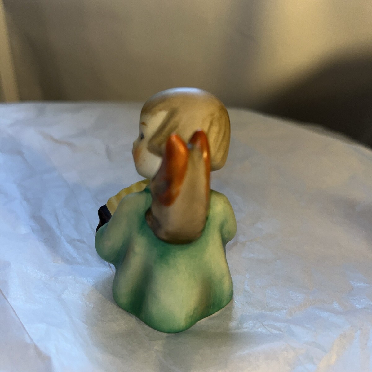 Vintage 1967 Goebel Hummel W. Germany 233B Small Angel