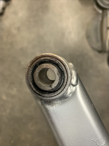Yamaha Snowmobile Viper Venture Venom Trailing Arm Right Left Silver W Bushings - Bild 6 von 6
