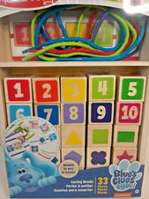 Melissa  Doug Lacing Wood Beads in Storage Tray New 33 Pieces