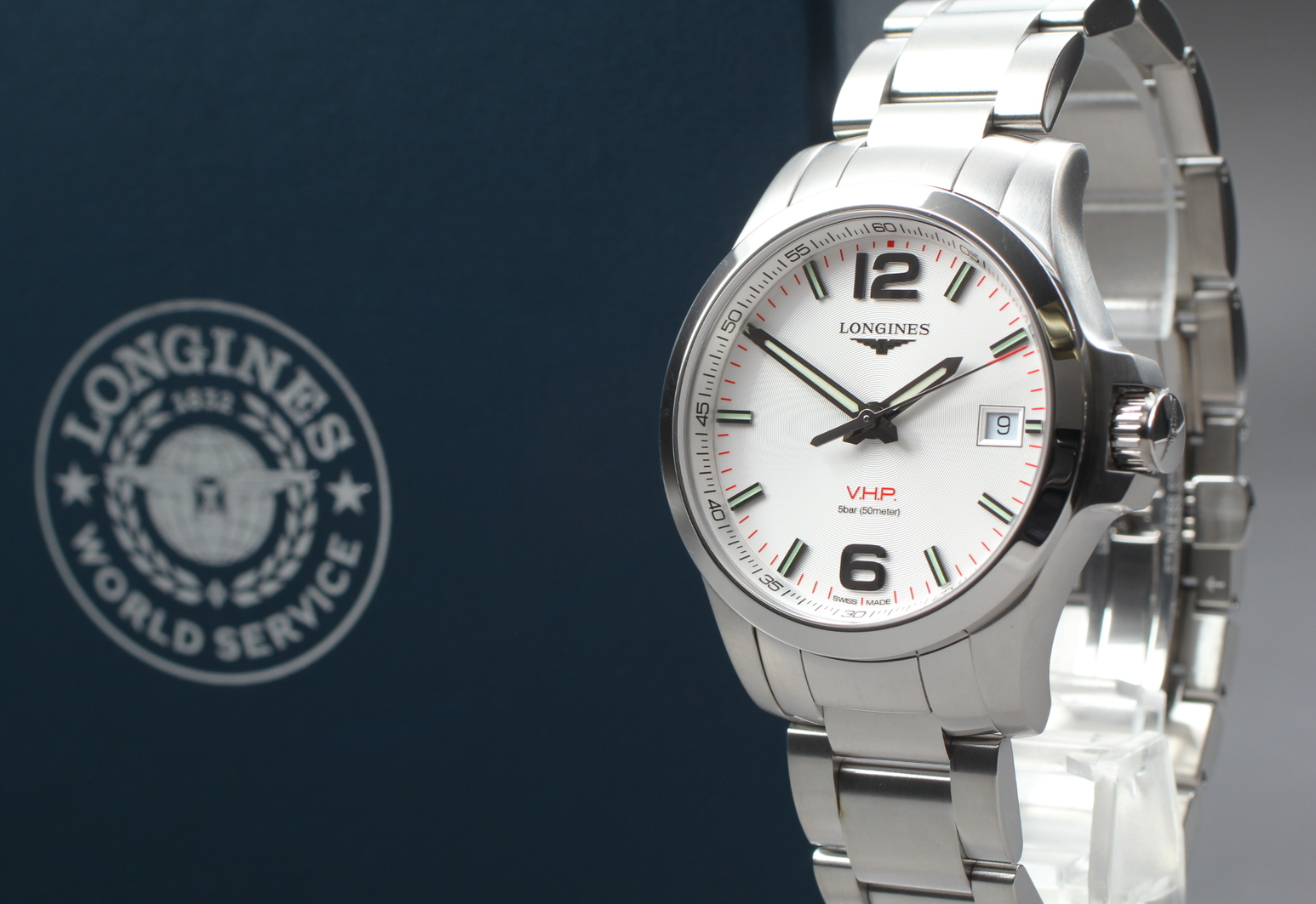 Longines VHP Conquest 40mm White Dial Date Watch L371644 Serviced with Case  