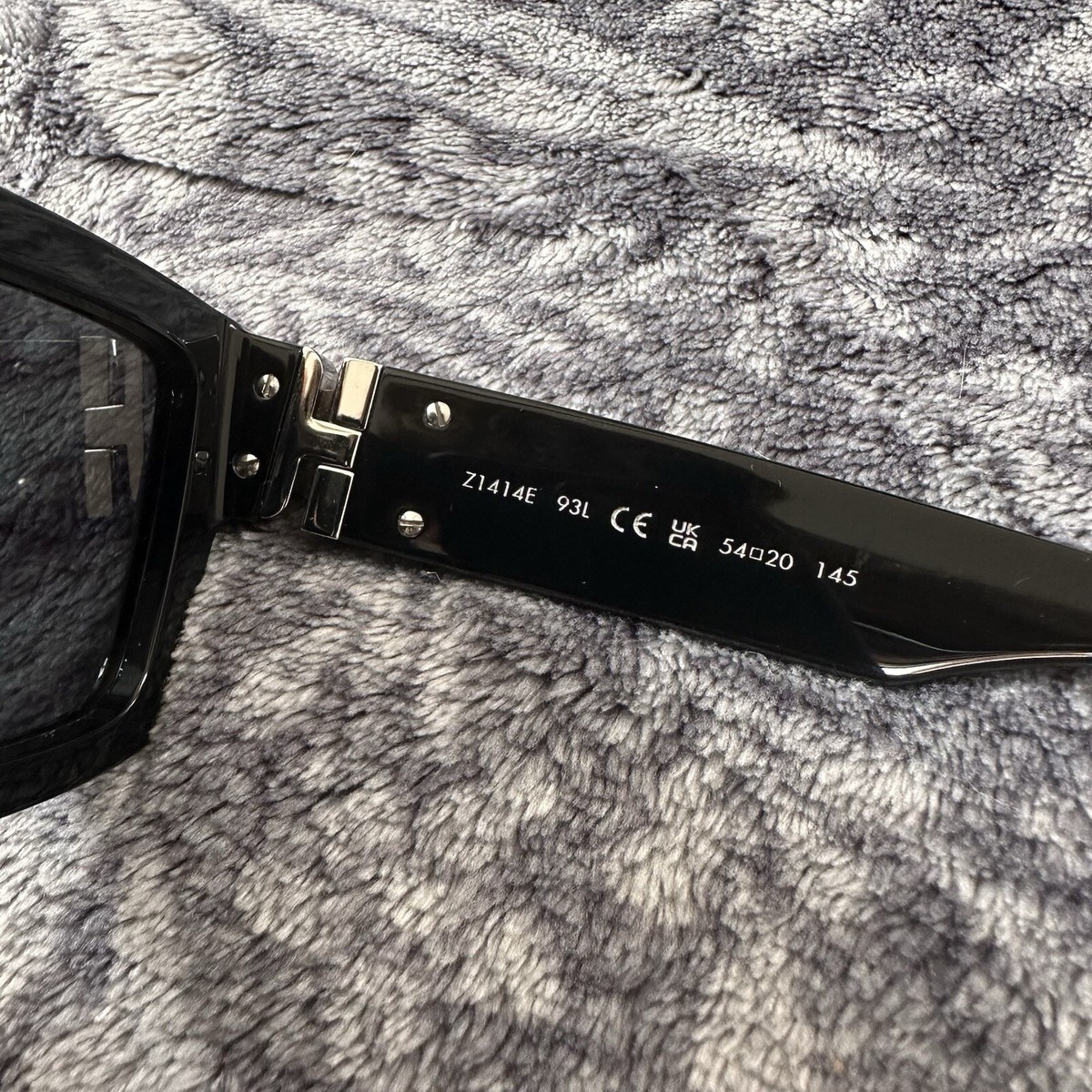 LOUIS VUITTON LV MATCH SUNGLASSES BLACK Z1414E | eBay UK