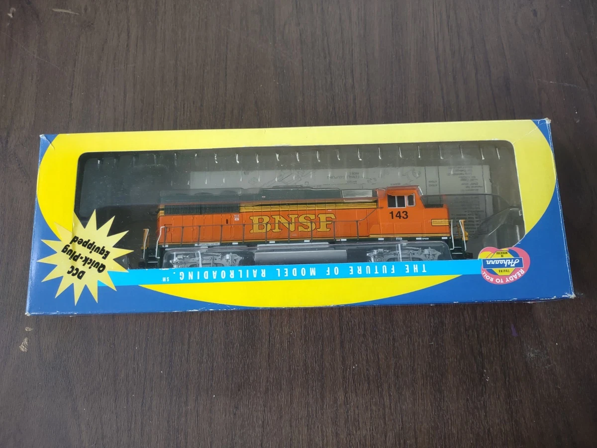 Athearn Plastic HO BNSF Railway Model Railroad Locomotives for