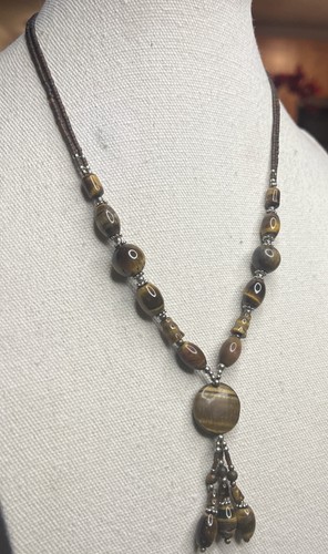 Beautiful Tiger’s Eye Natural Stone Necklace 18” L Beaded Corded Brown - Picture 3 of 11