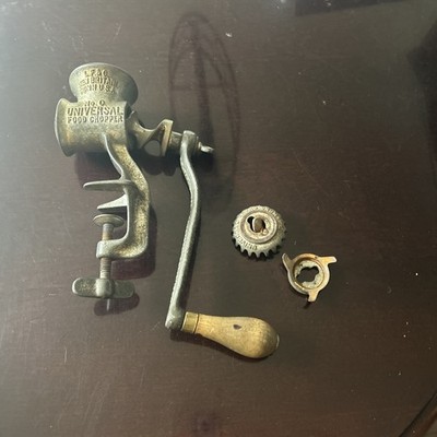 Universal No. 0 Food Chopper L.F.&C. New Britain CT USA Antique Meat Grinder