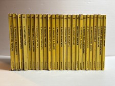 Titoli in foto Alfred Hitchcock 25 vol. Il giallo dei ragazzi Mondadori Buone