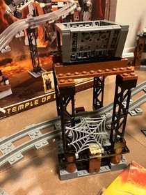 LEGO 7199 Indiana Jones The Temple of Doom 2009