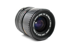 Canon New FD 35-70mm f/3.5-4.5 Macro Zoom Lens. Us Seller