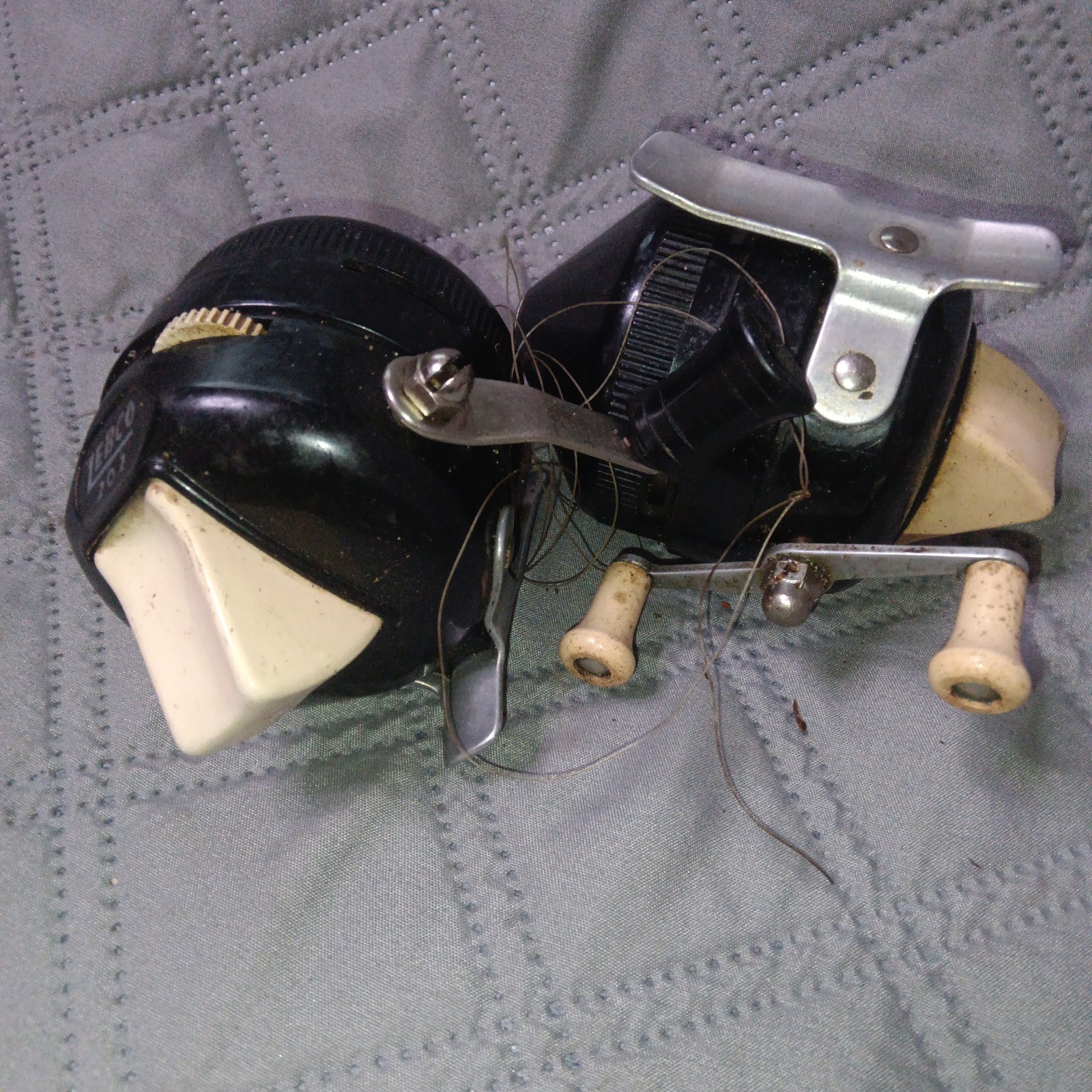 Zebco 202 Spincast Reel.&nbsp; This Is A Two for Deal Two For Te