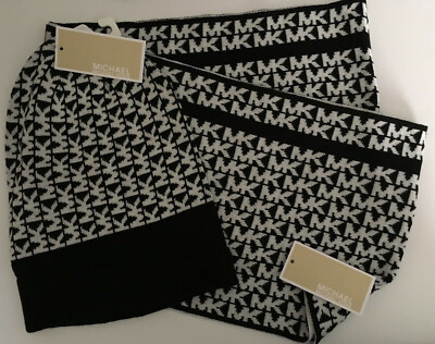 NWT MICHAEL KORS Black White Knit Signature Logo Hat