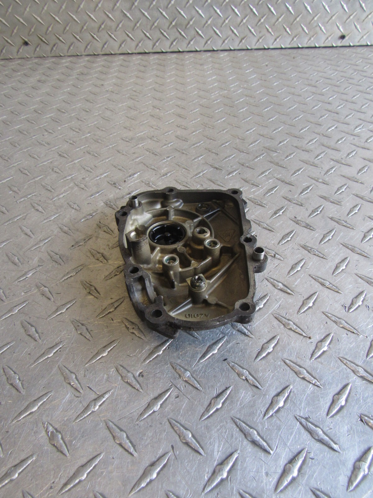 2005 05 YAMAHA YZFR6L YZF R6L R6 ENGINE TIMING CHAIN COVER eBay