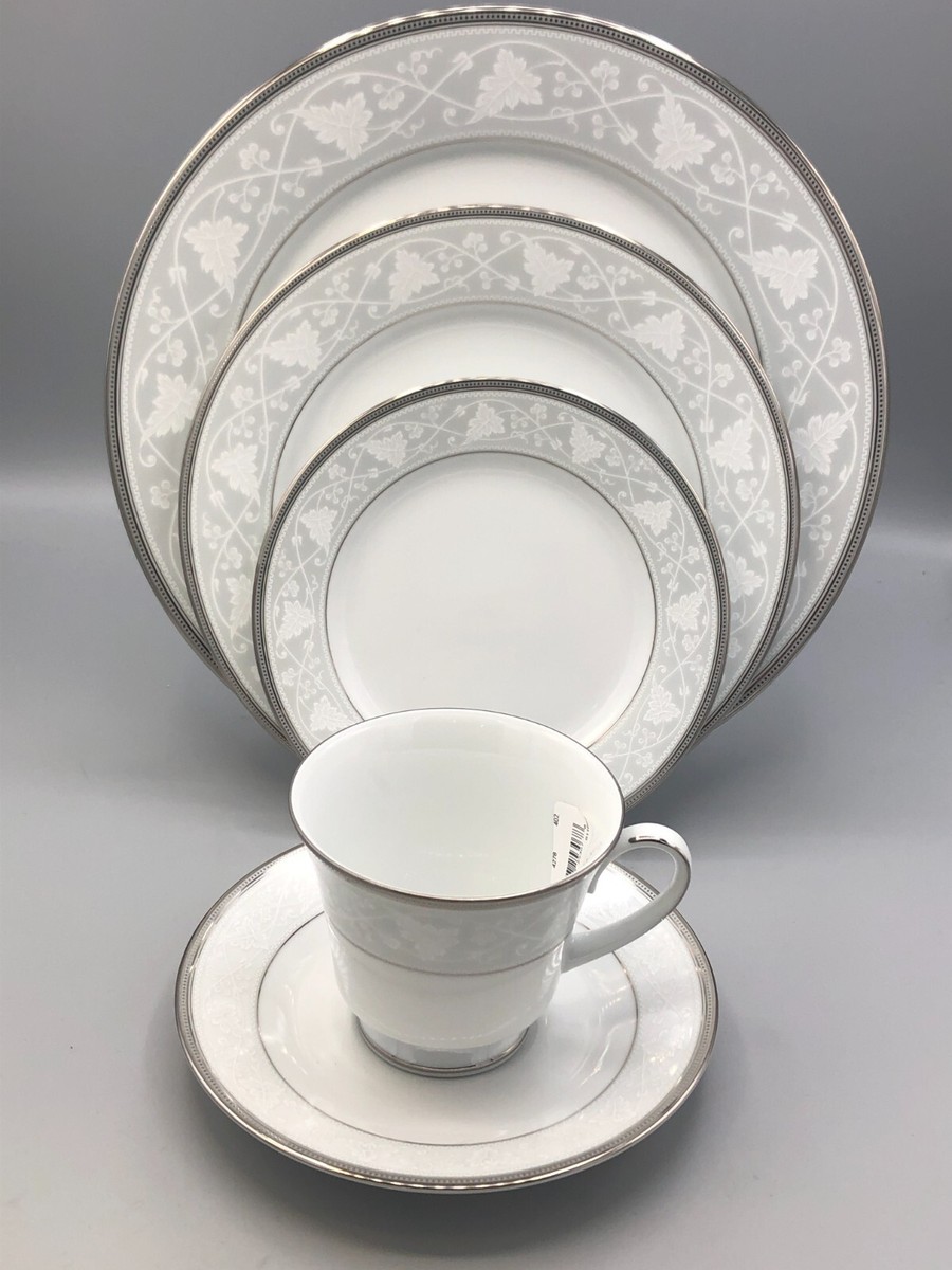 Silver【廃盤品】Noritake Christine カトラリー Noritake