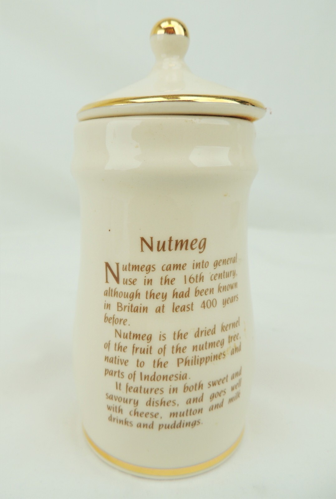 Nutmeg Flower Fairies Gresham China Herb & Spice Jar & Lid, 11.5cm, Gold Trim - Picture 2 of 5