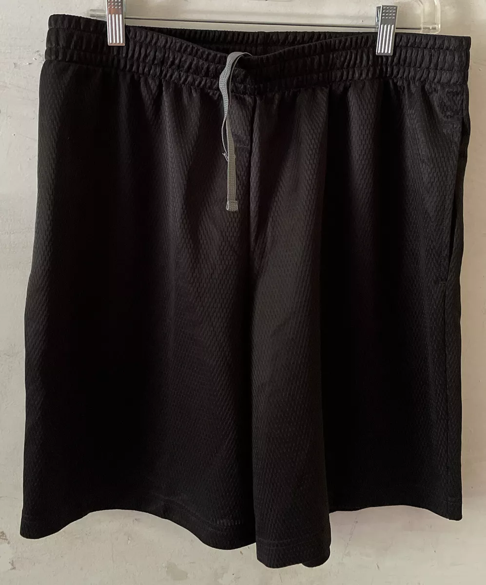 ATHLETIC WORKS Men s Black Dazzle Basketball Shorts Size M 32 34