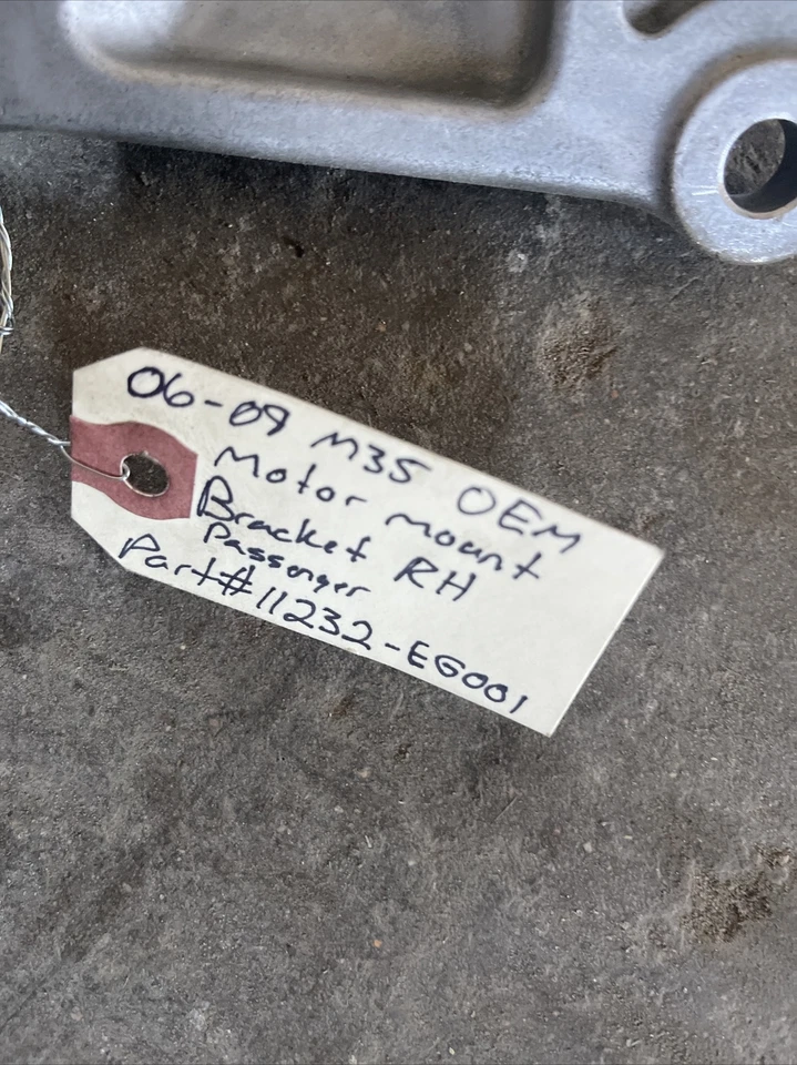 06-09 Infiniti M35 OEM Right Passenger Motor Mount Bracket 11232-EG001 — 第 3/3 张图片