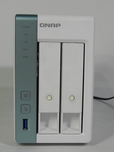 Qnap NAS TS-231P3 Stockage en réseau avec caddies - Sans disque dur - Photo 2/7