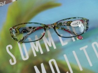 Lesebrille zu verkaufen. ( 2 5).
