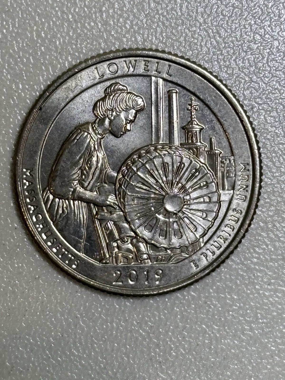 Foto 1 di 2