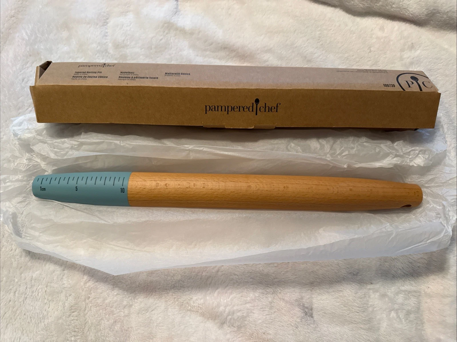 Pampered Chef 17" Beechwood Tapered French Style Blue Rolling Pin #100739 (5)
Opens in a new window