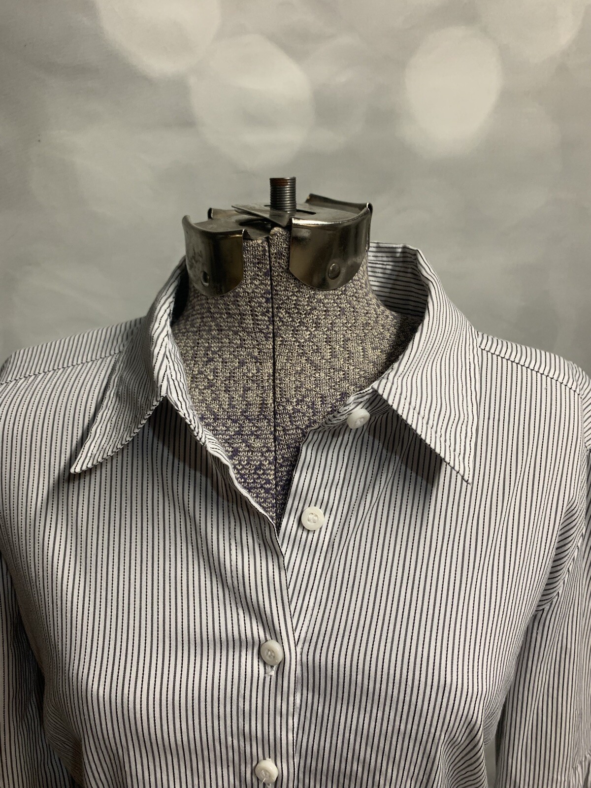 Worthington stretch button down blouse - image 2