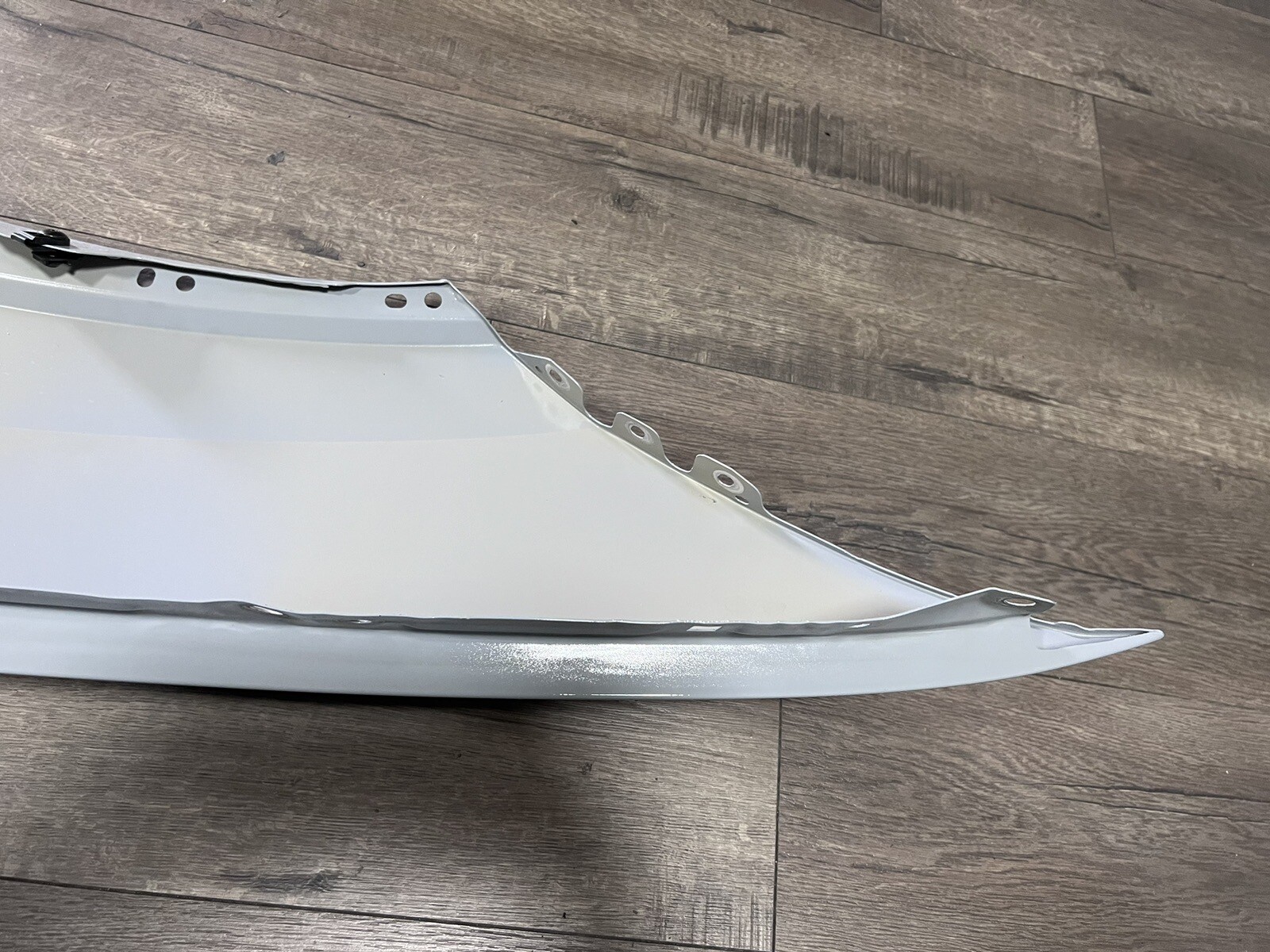 LAMBORGHINI URUS FRONT RIGHT PASSENGER SIDE FENDER OEM 4ML821106A