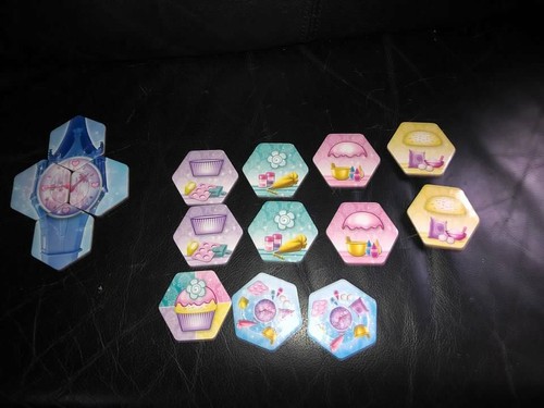 Disney Princess Enchanted Cupcake Party Replacement Game Piece You Choose One - Picture 15 of 39