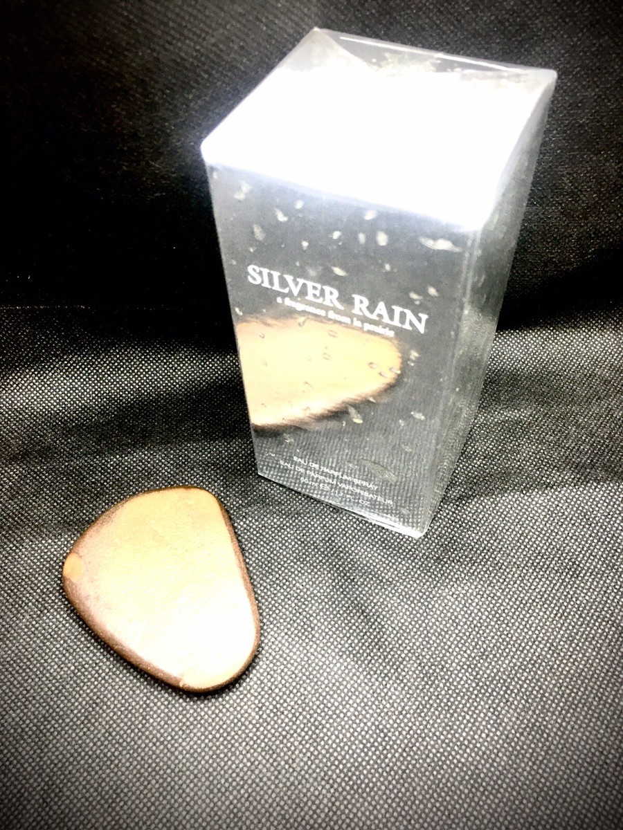 レア　ラプレリー　シルバーレイン　7,5ml x 2 silver r Silver Rain Perfume Eau De Parfum by La Prairie | 99Perfume.com