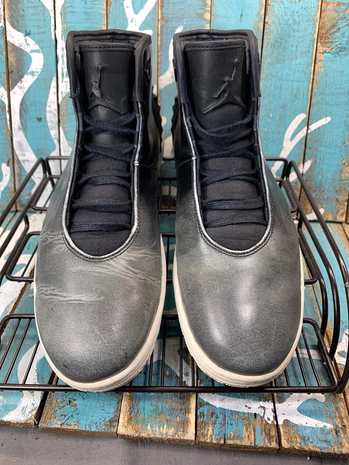 耐克 Jordan Instigator 黑色/灰色雾白色 (705076-006) 男式 11.5 码 — 第 3/4 张图片