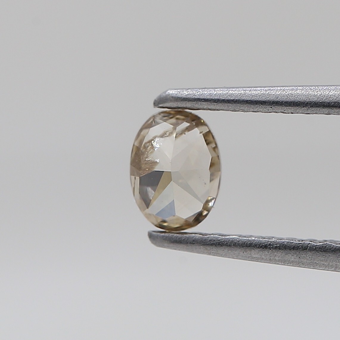 Lot De 10 Diamants Ovale VVS1 Marron Clair 3x2 Mm – Irradiés, Qualité Joaillerie