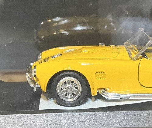 Solido AC Cobra 427 Yellow 1:43 Model Car W/ Box - MINTY -Made In France - Picture 8 of 8