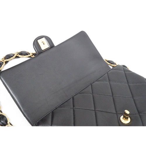 Chanel Flap Bag AS5176 Leder schwarz Beuteltasche Tasche Gold Hardware mit Box #KNB079 - Bild 9 von 12