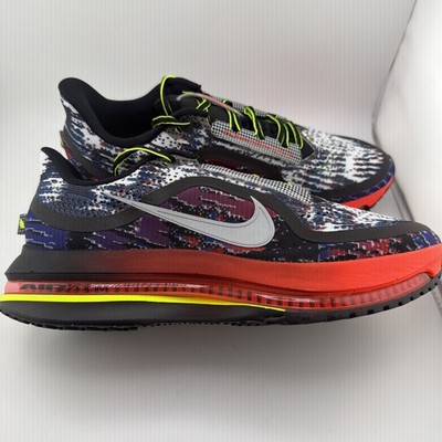 Size 11.5 Men display picture 2