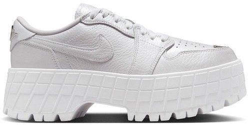 NEW* Women NIKE Air Jordan 1 Brooklyn Winter Boots White / Pink