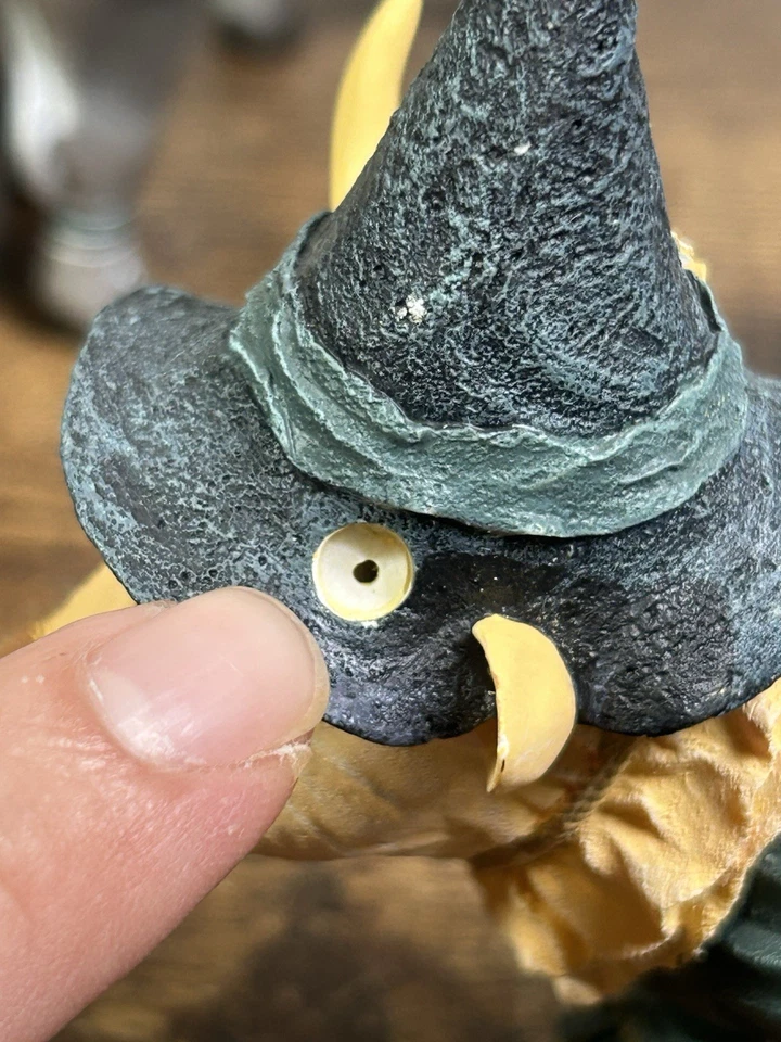 Cow Parade, Wizard Of Oz, (5), Dorothy, Lion, Scarecrow, Tin Man, Witch - READ - Image 3 of 4