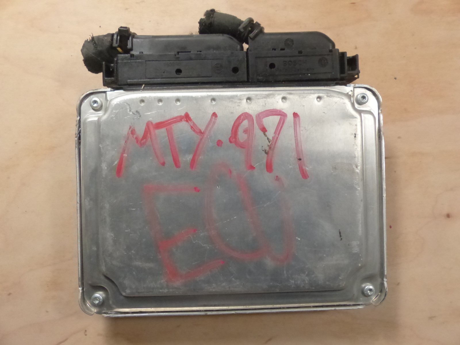 05-07 Maserati Quattroporte ECU ECM COMPUTER 212619
