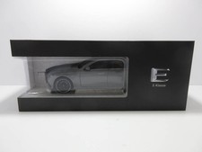 Diecast Car 1/18 Mercedes-Benz 6th Generation E-Class Sedan W214 Dealer Genuine