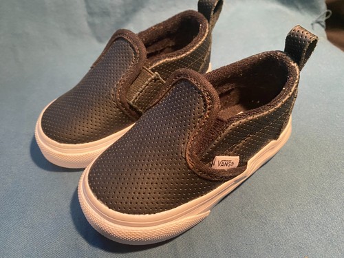 Zapatilla deportiva Vans Off The Wall para niños pequeños talla 4,5 de cuero perforado aro y bucle - Imagen 8 de 8