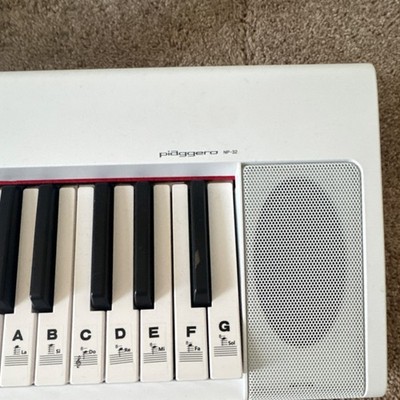 Yamaha Piaggero NP-32 76-Key White Electronic Keyboard with Built