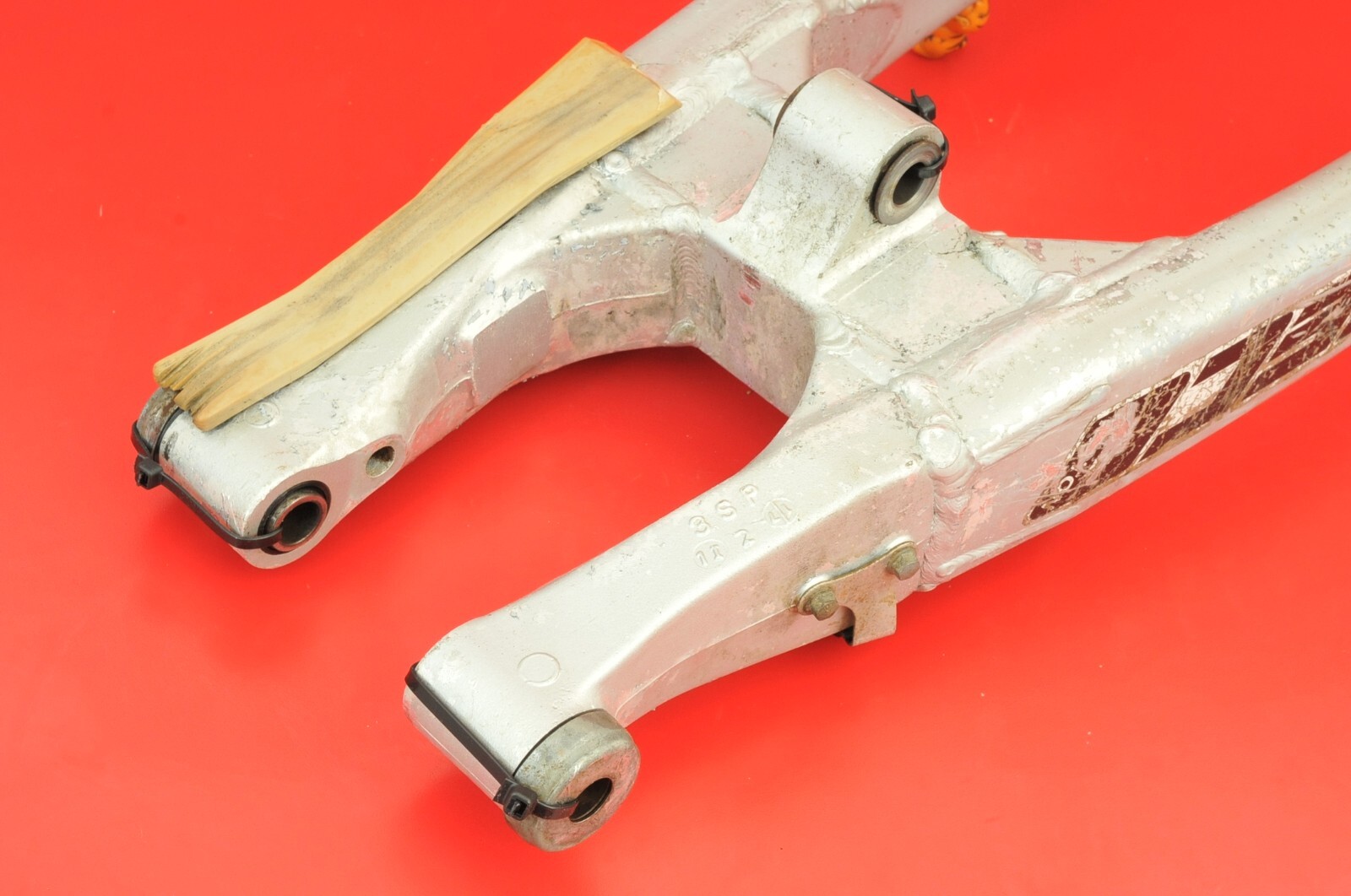 1991 1992 Yamaha YZ250 YZ 250 Swingarm Swing Arm Rear Wheel Mount Frame