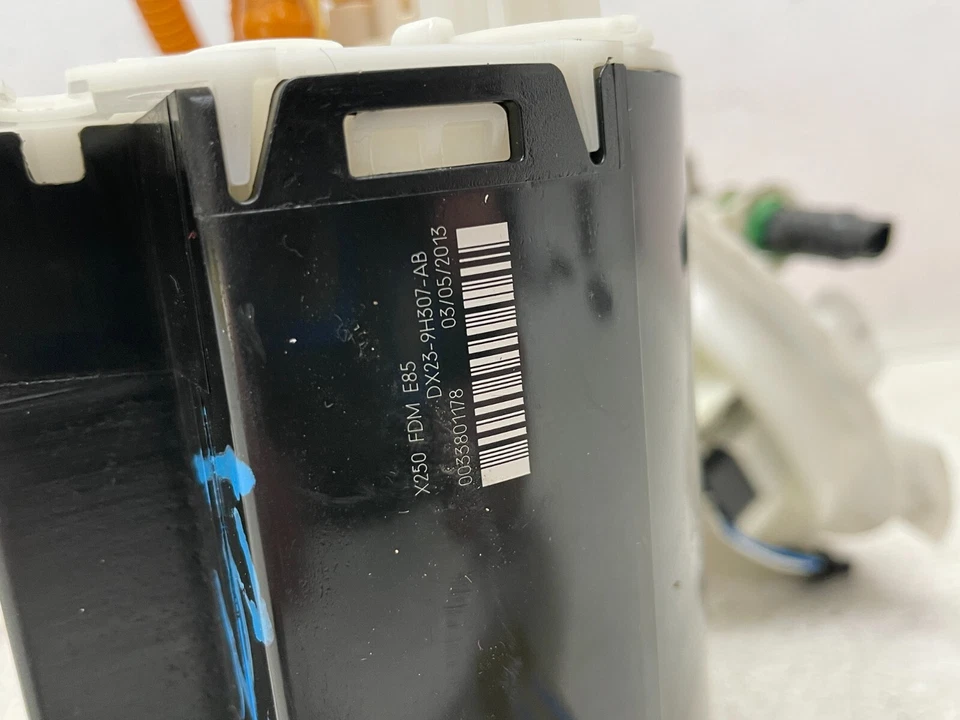 2013 2014 2015 Jaguar XF 2.0L tanque de gasolina bomba de combustível unidade de envio 1371 fabricante de equipamento original - Imagem 4 de 4