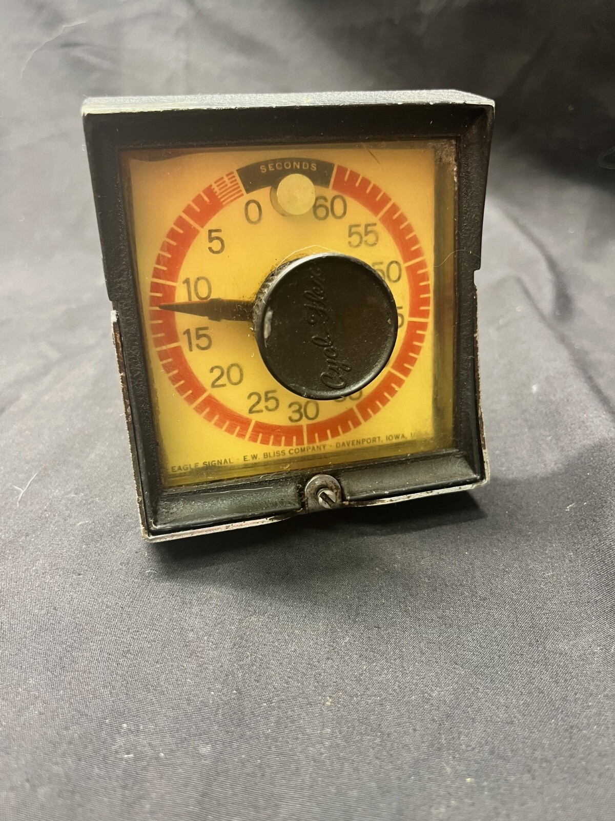 Vintage Eagle Signal Cycl-Flex 60 Second Timer HP51A6 Industrial Panel Mount