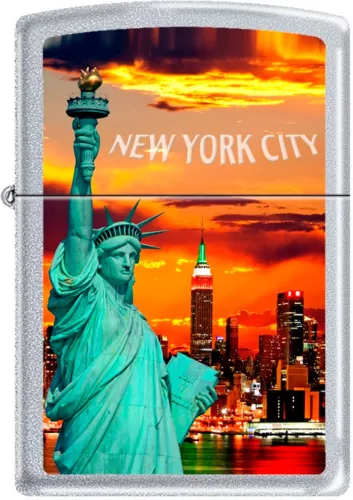 Zippo New York City Statue Of Liberty Skyline Chrome Lighter RARE HARD TO FIND