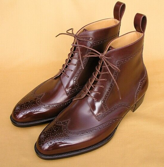 wing tip or cap toe for brown dress shoes Discover the Handmade Brown Cap-Toe Leather Derby Brogues. Crafted from hand-polished full-grain leather in an elegant deep brown, these men's dress shoes exude sophistication with a striking burnished black toe and heel