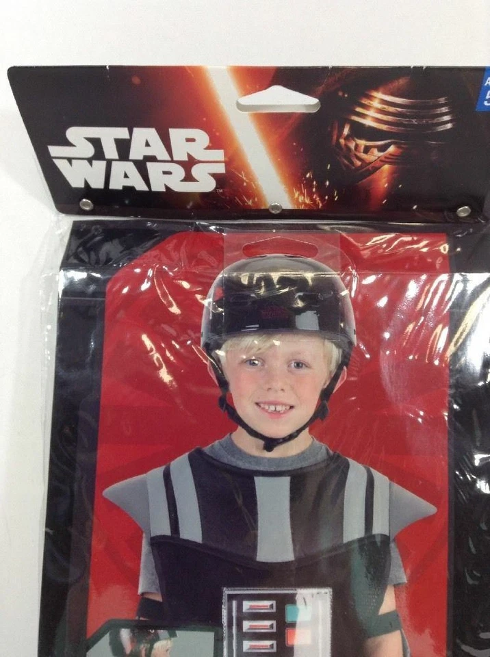 NEW Children's bicycle Vest.  Star Wars Darth Vader.  Ages 5-8.   Retails $12.99 - Image 3 of 4