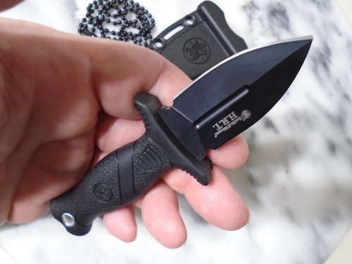 Smith & Wesson HRT Covert Mini Dagger Necklace/Boot Knife Black Fixed Blade New - Picture 6 of 16
