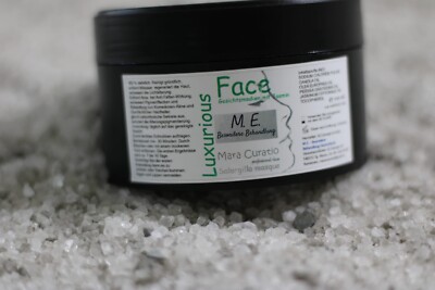 Salargilla Luxurious Face Gesichtsmaske zum Peeling   mit Jasminöl und Salz